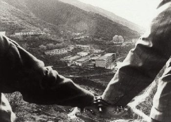 “Të pajisemi me gurë, tulla, me hunj dhe leva, të mësyjmë vendrojet, të armatosemi e të nisim kryengritjen, – propozoi vlonjati Murat Marta, por Feti Kumaraku…”/ Historia e panjohur e Revoltës së Spaçit