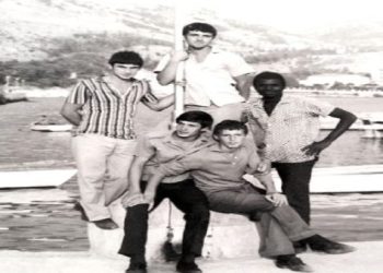 “Diskriminimi racist në Vlorë i preu damarët: Drama e Makangës dhe letra e panjohur drejtuar Enver Hoxhës.”/ Historia e panjohur e fëmijëve afrikanë në Shqipëri