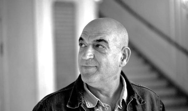 “Dom Simoni ishte i vrarë shpirtërisht, jo nga vuajtjet e burgut apo, problemet e demokracisë së brishtë por, nga kolegët dhe drejtuesit e Kishës në Shkodër, pasi…”/ Historia e panjohur e fratit rebel