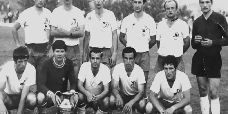 “Ja e vërteta, se përse Loro Boriçi, nuk na fuste në formacionin bazë tek ‘Partizani’ dhe s’na thirri kurrë me kombëtaren, mua dhe Gim Jankun…”/ Dëshmia e rrallë e ish-futbollistit të njohur të “Dinamos”!