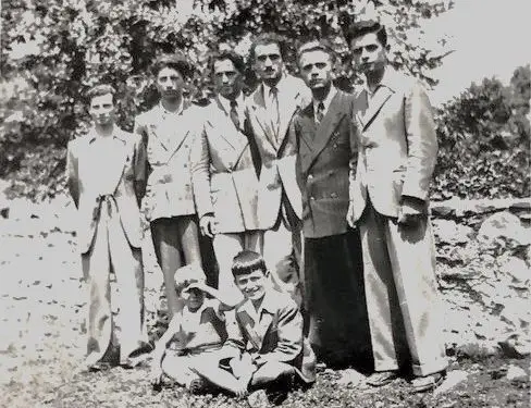 “Violinën, ia dhanë gazetarit të njohur rus, Ehremburg, kurse një xhybe, që ruhej në shtëpinë tonë, iu dhurua Hrushovit, në ‘59-ën…”/ Historia e panjohur e familjes së famshme Çiftja, që u persekutua nga regjimi komunist