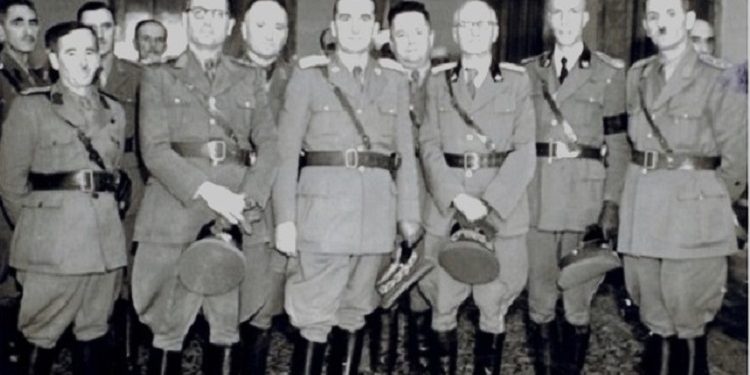 “Hitleri është i brengosur për gjendjen në Shqipëri, gjenerali Badoglio dha dorëheqjen prej humbjeve, ambasadori italian në Berlin, shkoi te Hitleri…”/ Ditarët e panjohura të komandantit gjerman të forcave supreme