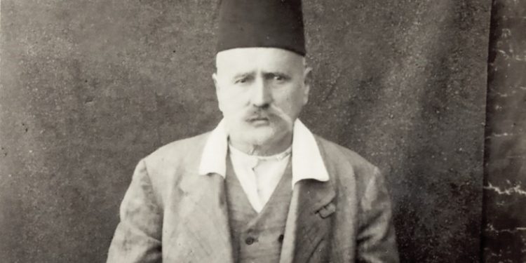 “Violinën, ia dhanë gazetarit të njohur rus, Ehremburg, kurse një xhybe, që ruhej në shtëpinë tonë, iu dhurua Hrushovit, në ‘59-ën…”/ Historia e panjohur e familjes së famshme Çiftja, që u persekutua nga regjimi komunist