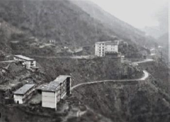 “Pas pesë vitesh, u hap ajo portë e nëmur e kampit dhe shkela në botën e lirë, por ende s’ndihesha i tillë, sepse dikush më preku sipër supit, e…”/ Dëshmia e trishtë e ish-të burgosurit të Spaçit, Shkëlqim Abazi