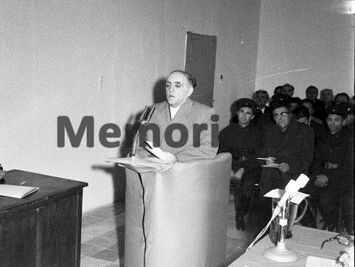 “Beqir Balluku donte lidhjet me Bashkimin Sovjetik, hapjen e dyerve të turizmit, të lidhej me Italinë dhe modelin jugosllav…”/ Diskutimi i Aranit Çelës në Presidiumin e Kuvendit Popullor, 5 nëntor ‘75