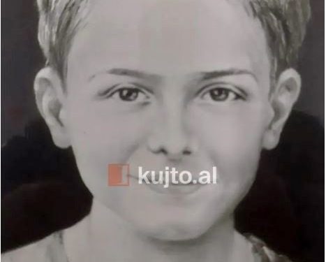 “Nduja dha shpirt duke mos e ndjerë më ngrohtësinë e duarve të nënës së vet, Lule Progni e, policët e vendosën trupin e tij te stiva me dru, por një shi i rrëmbyer…”/ Historia e trishtë e Kampit të Tepelenës