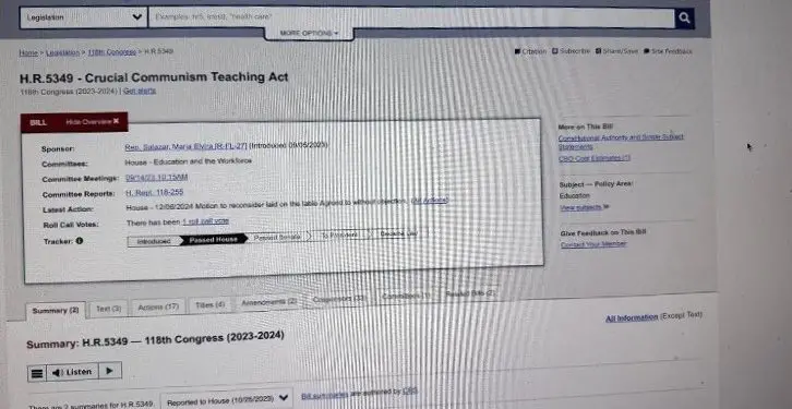 Nga Kongresi Amerikan u miratua me shumicë vote, Rezoluta H.R. 5349, “Akti vendimtar për Mësimin e së vërtetës rreth komunizmit në shkollat amerikane”-