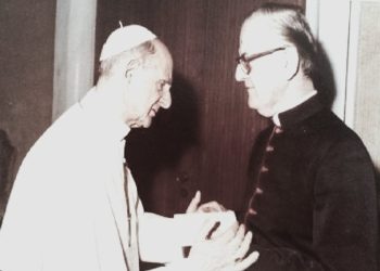 “E vërteta e arratisjes së Dom Zef Oroshit, kur ishte rrethuar nga Sigurimi, për t’u arrestuar pas meshës dhe përse miqtë e tij në SHBA-ës, s’duan që eshtrat e tij të kthehen në atdhe…”?! / Refleksionet e gazetares së njohur