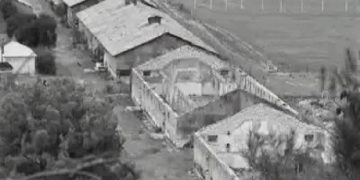 “When Enver was once going to Gjirokastra, he asked: ‘what are these graves here?! And when they told him that they belonged to those in the camp, he…”/ Rare testimony from the US, of a former internee in Tepelena