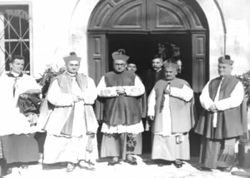 “Një ditë në meshë, ju luta zotit për vëllaun tim, Kelin, që isha gati të vuejsha edhe vdekjen për të, dhe tri ditë ma vonë, ai u mbyt në ujë, në Ishull Lezhë…”/ Kujtimet e ish-Ipeshkvit, Dom Zef Simoni