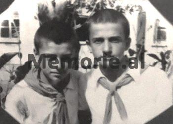 “Kur i kërkoi burrit, ta çonte tek prindërit, sepse nuk mund të duronte, të flinte me një njeri të përlyem, atij i kërceu tërbimi, e lidhi këmbë e duar pas trarit të ahurit dhe…”/ Kujtimet e ish-të internuarit politik