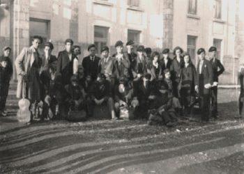 “Kur organizoheshin mbrëmjet e vallëzimit në sallën e madhe të mensës, binte në sy zelli i kujdestar Tishit, të kërcente me malësoret trup mëdha e gjoks të gufuar, madje…”! / Kujtimet e ish-të internuarit politik