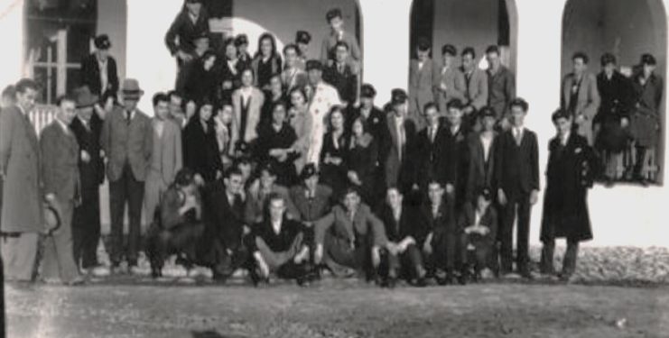 “Pasi u kisha dhënë për një vit mësim, disa oficerëve të Degës së Punëve të Brendshme të Shkodrës, më thirri drejtori i shkollës në zyrën e tij dhe …”/ Kujtimet e ish-të internuarit politik