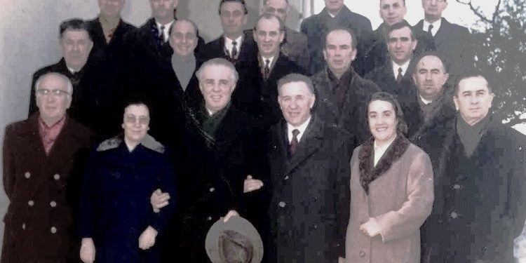 Xhelatët që ekzekutuan bashkëpunëtorët më të ngushtë të Enver Hoxhës