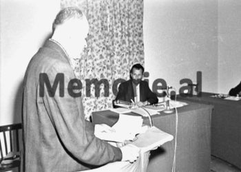 “Enver Hoxha, në goditjen e ‘grupit sabotator në naftë’, u nxit nga shërbimet sekrete greke, pasi edhe Jorgo V., njeriu që i bëri letrën ‘për veprimtarinë armiqësore’, ishte…”/ Dëshmia e rrallë e dy ish-drejtuesve të Naftës