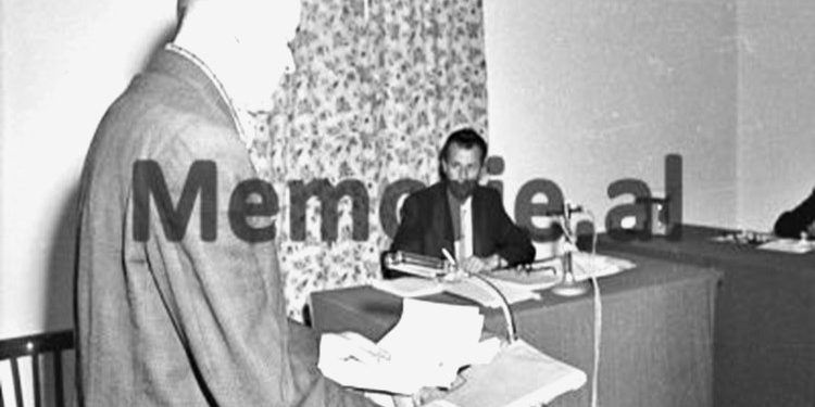 “Enver Hoxha, në goditjen e ‘grupit sabotator në naftë’, u nxit nga shërbimet sekrete greke, pasi edhe Jorgo V., njeriu që i bëri letrën ‘për veprimtarinë armiqësore’, ishte…”/ Dëshmia e rrallë e dy ish-drejtuesve të Naftës