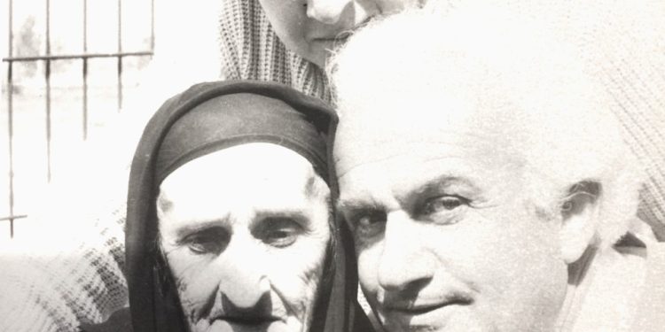 “Pas mbledhjes së 81 Partive, ne dolëm te stacioni ‘Kievski Vokzall’, për të përcjellë Enver Hoxhën dhe delegacionin tonë, ku rusët na ndiqnin me keqardhje, kur si të çmendur…”/ Kujtimet e ish-studentit të Moskës