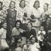 “Devoted to jewelry, books, and the ‘Voice of America,’ Miki died with the radio by his ear; he left his craft to his son Dhimitri, who passed it down to his sons, Gavril and Valirian…” / The unknown history of the Jewish families in Berat.