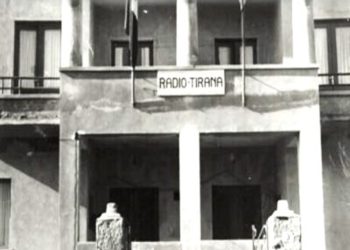 “Drejtori i Përgjithshëm dhe sekretari i Partisë, na njoftuan me ton të egër: Dy punonjësit e Radio – Difuzionit tonë, Vangjel Lezho dhe Fadil Kokomani, mbrëmë…”/ Dëshmia e ish-studentit të Moskës