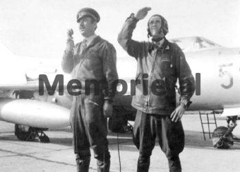 “Para se të ndërronte jetë, plaka e Xhuvelëve, i kishte lënë një amanet të bijës, Nurhanës; kur të takosh shokë të Nikos…”/ Historia e panjohur e legjendës së Aviacionit Luftarak Shqiptar