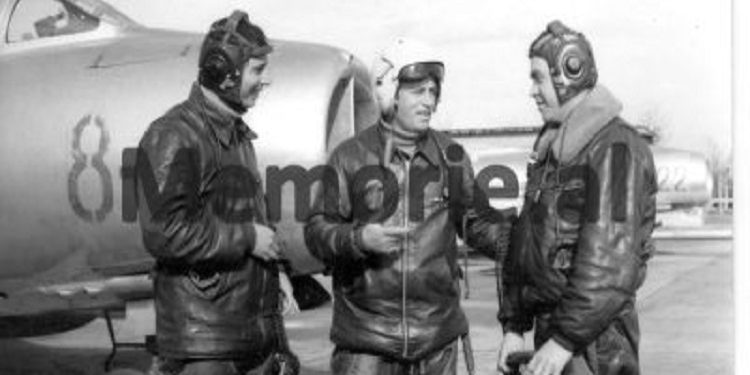 “Pas katastrofës ku humbi jetën Jovan Kacori, në 1960-ën kolonel Hoxha rifilloi fluturimet në Pishporo, por fatkeqësisht, kur piloti Petraq Qafëzezi…”! / Historia e panjohur e Aviacionit Luftarak Shqiptar