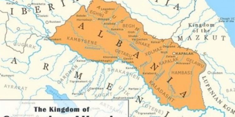 “KGB-ja, i kërkoi Ismail Farkut, që të punonte për sovjetikët, por ai i tregoi ambasadës shqiptare dhe…” / Historia e trishtë e diplomati që e mbyllën në spitalet psiqiatrike dhe sot jeton në Baku