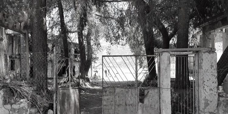 “Në kampin e Tepelenës, disa të internuar, bashkë me të brendshmet e një dhie që ua fali dikush, hëngrën dhe çorapet që kishin rënë në tenxhere…”! / Dëshmia e trishtë e njeriut që vuajti 46 vjet burg e internim