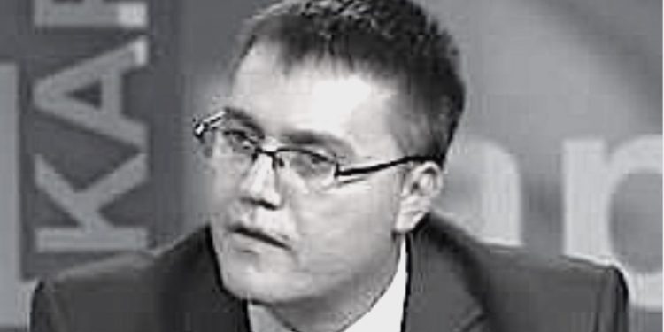 Figura e Avni Rustemit mes deformimit historiografik, kujtesës popullore dhe narrativave politike të rishikimit të historisë pas viteve ’90-të