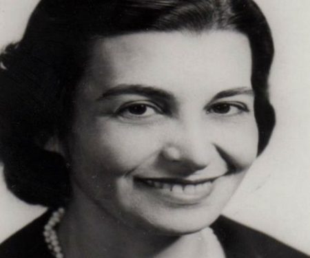 “Takimin me Nënë Terezën, Mbretëreshën Geraldinë dhe Princin Leka, e organizova unë me…”/ Dëshmia e rrallë e Lume Juka, e bija e ish-ministrit më besnik të Mbretit Zog, i larguar nga Shqipëria në prillin e ’39-ës