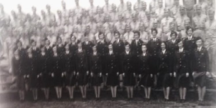 “Kur avioni i ynë rrëzua në Belsh, 30 pjesëtarë të stafit mjekësor amerikan, të nisur nga Bari Italisë, u gjendëm në një territor armik…”/ Intervistë e rrallë me të fundit të mbijetuarit, Dr. Harold Hayes.”