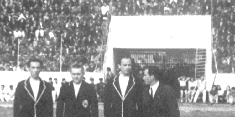 “Në portën e Tiranës u bë një lëmsh i madh dhe unë u detyrova e dhashë penallti, por skuadra kryeqytetase…”/ Kujtimet e kolonelt britanik, që arbitronte ndeshjet e futbollit në kohën e Zogut