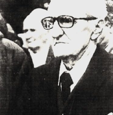 “Deda, i biri i Gjon Markagjonit, lindur në Orosh dhe me banim në sektorin Gjazë të rrethit të Lushnjes, t’i ndalohet qarkullimi në Tiranë, Durrës, Vlorë dhe…”/ Vendimi i Komisionit të Internim-Dëbimeve, shkurt ‘72