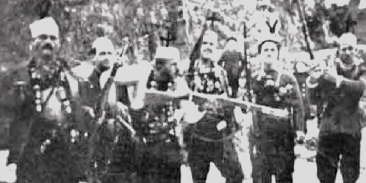 “Shaqir Vukaj, shtrembëron të vërtetën, duke falsifikuar dokumentin arkivor ku flitet për Luftën e Reçit, duke fshirë emrin e Jup Kazazit, siç bënin komunistët dhe…”/ Refleksionet e ish-të persekutuarit politik, nga Italia   