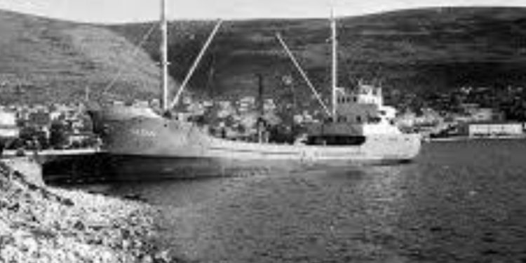 “T’i konfiskohet pasuria Jorgji Filip Ziut, banues në Durrës, pasi duke qenë me shërbim në Trieste të Italisë, arratiset nga Moto-Varka “Sazani” dhe…”/ Vendimet e Komisionit të Internim-dëbimeve, viti 1967