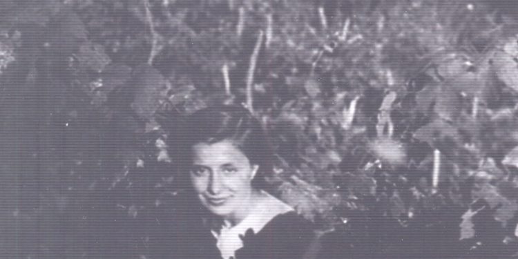 “Çfarë bisedoi ime gjyshe me Musine Kokalarin, për ato 14 ditë, në një dhomë spitali të Rrëshenit, ku spiunët me pseudonimet…”?! / Dëshmia e pinjollit të Bajraktarit të Kthellës, emigrant në Itali