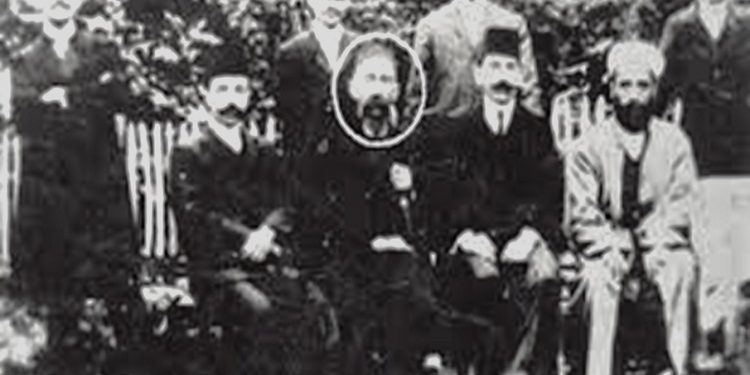 “Nëna ime, Safete Blloshmi, në zgjedhjet e 2 dhjetorit 1945, votoi kundër regjimit, por u kuptua pasi kërciti gogla në kutinë bosh e, pas kësaj u dënua me…”/ Dëshmia e rrallë e pasardhëses së fisit të njohur