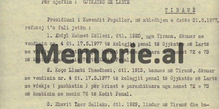 “Në prani të prokurorit Rrapi Mino dhe mjekut N. V., nga unë I. Seiti, i ngarkuar i Drejtorisë së Hetuesisë, u ekzekutua vendimi me pushkatim, për armiqtë A. Këllezi e K. Theodhosi…”/ Proces-verbali i 31 majit 1977