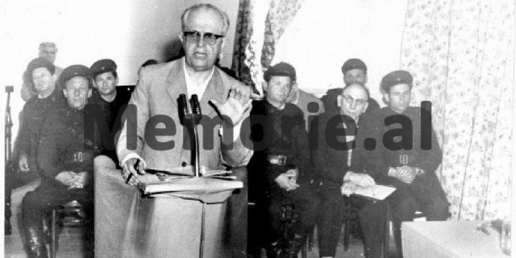 “Fajet e mia tepër të rënda i kam pranuar dhe ndjehem thellësisht i penduar, qëndroi kokë ulur, sa s’kam kurajo t’i numëroj, i lutem Presidiumit të Kuvendit që…”/ Kërkesa e ish-zv.kryeministrit, për faljen e jetës, maj ‘77