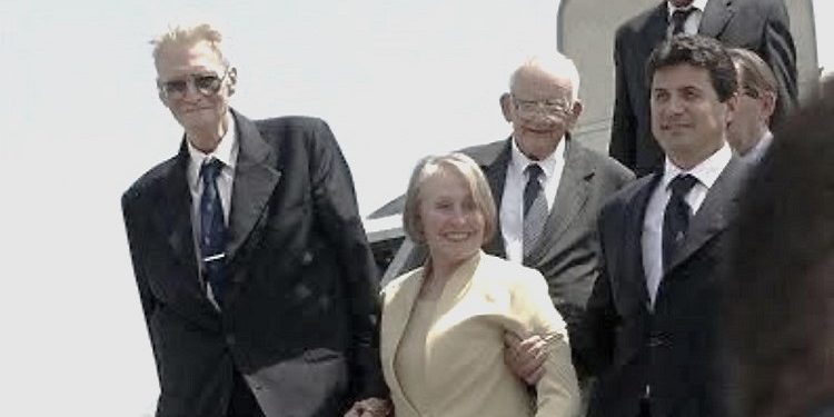 Plot 23 vite më parë, u kthye në atdhe Familja Mbretërore Shqiptare