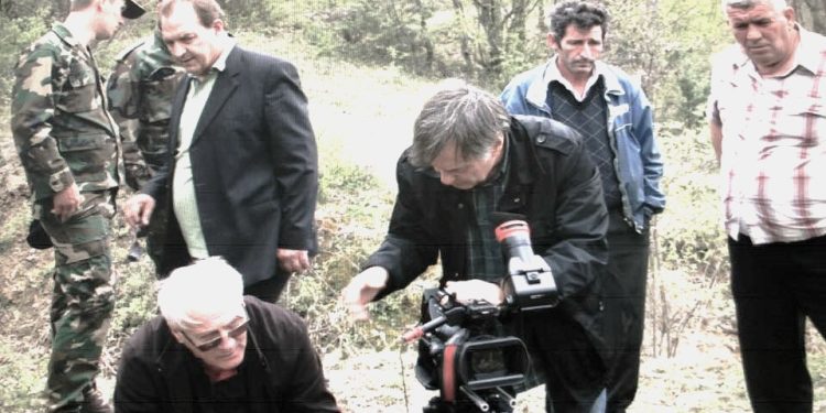 “Kur po xhironim inagurimin e busteve të vëllezërve Frashëri, Mehmet Shehu i tha Enverit; këta s’po na lenë të rregullojmë as pantallonat, pasi…”/ Dëshmia e rrallë e kineasit të njohur, Kujtim Gjonaj