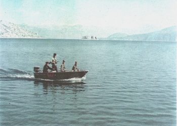 “Pasi kishte kaluar kufirin me varkë nga liqeni i Ohrit, Velkon e kishin mbyllur në qelitë e Degës së Pogradecit, kurse të dashurën e tij, ata shefat e Sigurimit, e kishin…”/ Kujtimet e Uran Kalakullës