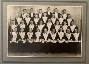 “Jo vetëm në Shqipëri, po në mbarë botën, të paktë ishin komunistët që ishin edhe frankmasonë, lidhja e komunizmit shqiptar me masonerinë botërore, ishte vepër e Enver Hoxhës, pasi…”/ Libri i ri i Bashkim Shehut
