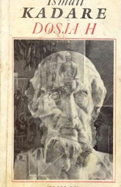 “Fati i Kadaresë ishte në rrezik nga shteti diktatorial dhe ardhja e tij në Francë, ku kërkoi azil politik, krijoi një elektroshok në Shqipëri, pasi…”/ Dëshmia e rrallë e botuesit francez të “Fayard”, Klod Dyrand