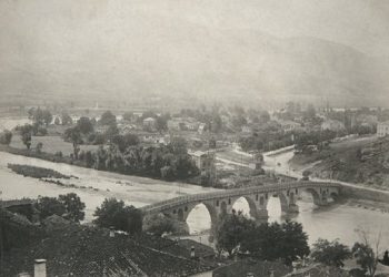 “Tre fatëkeqësi të rënda pllakosën fondin e tij; më 13 shtator 1944, i u dogj shtëpia dhe arkivi në ‘Goricë’, në shkurt 1954, stuhia i shkatërron studion, më 1962, lumi Osum i…”/ Historia e panjohur e “Marubit” të Beratit