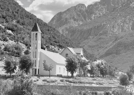 “Forcat e Ndjekjes e rrethuan shpellën dhe shtinë batare të gjata pushkësh, por kur u afruan, panë se plaga e plumbit e Dom Gazullit, ishte…”! / Misteri i vrasjes së albanologut të famshëm dhe si u gjet varri i tij, në ’95-ën?