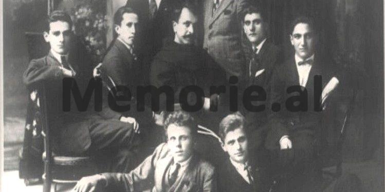 “Unë arrita i pari në Durrës, ku u pritëm nga qindra sportdashës dhe Mbreti Zog, që na ftoi në vilën e tij, ku mua më shpërbleu me dy fishek napolona flori, kurse të tjerët…”/ Dëshmia e rrallë e ish-kampionit të çiklizmit