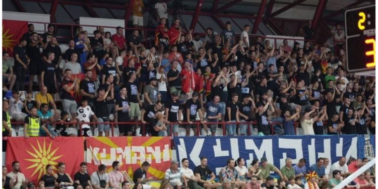 “Kjo që ndodhi në Kumanovë, nuk është konflikt shqiptar-maqedonas, por përballje mes urrejtjes dhe arsyes, mes ideologjive të errëta dhe…”! / Refleksionet e intelektualit të njohur nga Shkupi