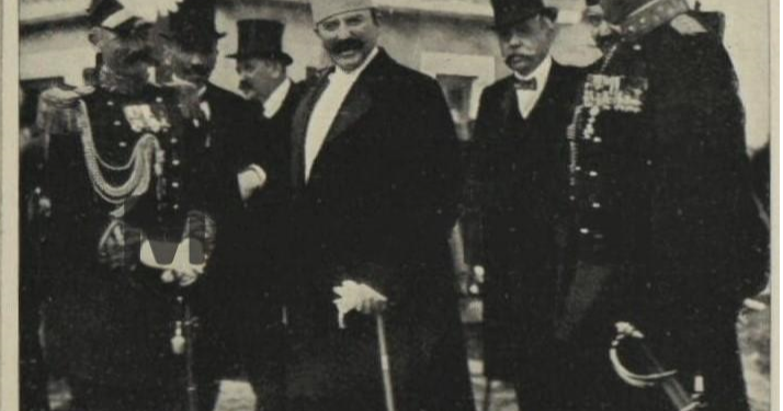 “Vëllai i madh i Esatit, Gani beu, dallohej si gjaknxehtë, jo më pak ishte dhe i ati tyre, Ali beu, të cilin ata një ditë e lidhën në një rrogoz të lyer me naftë dhe…”! / Historia e panjohur e familjes Toptani