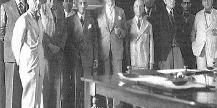 “Gjermanët quhen pushtues paqësor të Greqisë, pasi me ta bashkëpunuan me mijëra grekë, vlleh, sllavo-maqedonas, bullgarë, romë, etj., kurse çamët…”/ Ana e panjohur e historisë fqinjëve tanë