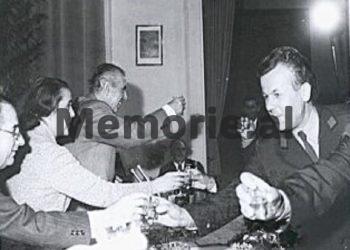 “Vjehrrin tim, Arshiun, e nxiti Sigurimi të bënte vetëvrasje, duke u hedhur nga një urë në periferi të Fierit, që populli të thoshte; ja kështu e kanë Shehajt…”! / Dëshmia e rrallë e bashkëshortes së nipit të Mehmet Shehut